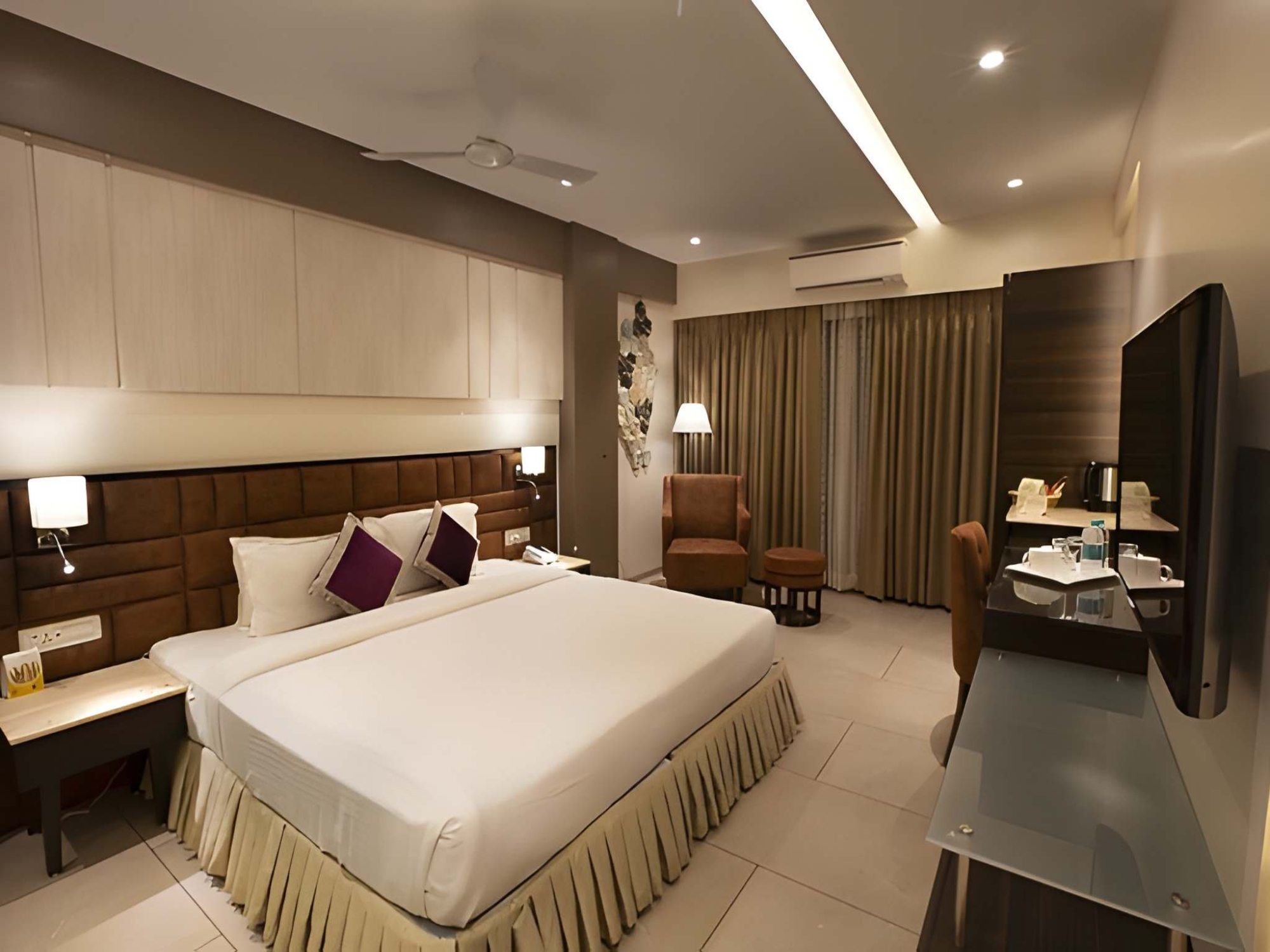 Luxury Premium Room 